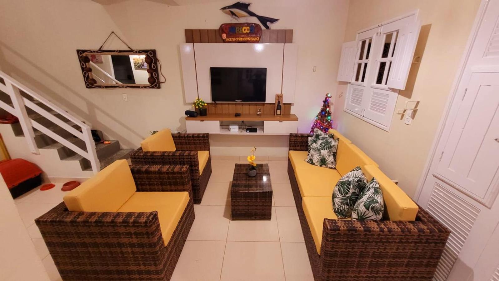 Holiday home Casa A Beira Mar De Com 3 Quartos, 4 Banheiros E Area *