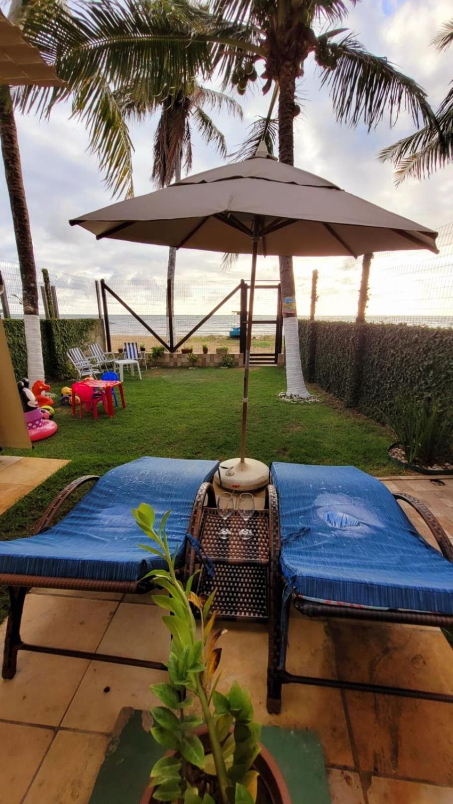 Holiday home Casa A Beira Mar De Com 3 Quartos, 4 Banheiros E Area *
