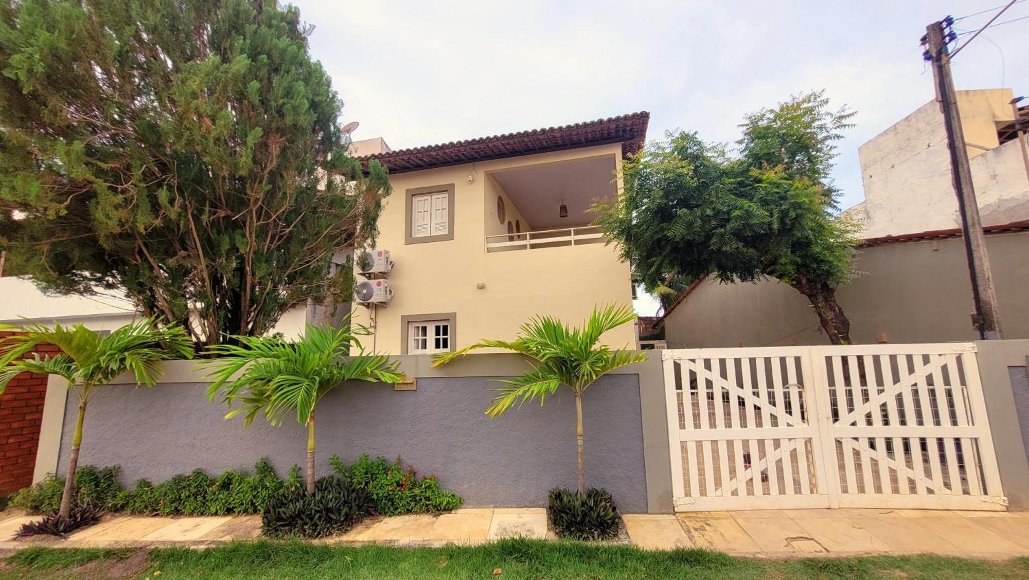 Casa A Beira Mar De Com 3 Quartos, 4 Banheiros E Area Maragogi
